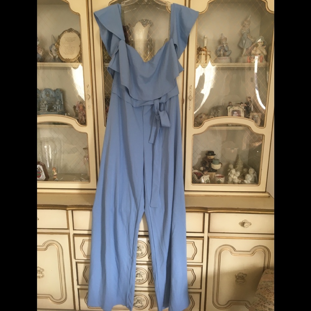 NWT Fashion NOVA Serina wide leg jumpsuit off shoulder size 2X. B:152 7/20/26